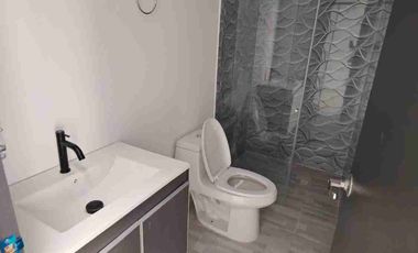 se vende casa de dos pisos independientes