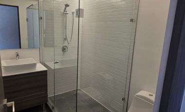 “Neuchâtel Cuadrante Polanco · Piso 18 · 2 recámaras · 2.5 baños · Medio amueblado · Vista panorámica”
