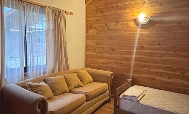 Arriendo casa con tinaja y piscina