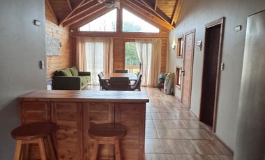 Arriendo casa con tinaja y piscina