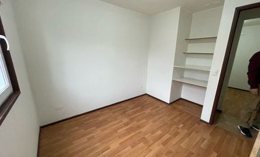 Casa individual, sector Villa La Estancia $ 83.000.000.-