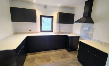 Arriendo Casa Torobayo $ 1.000.000. a solo 6 km de la plaza de Valdivia