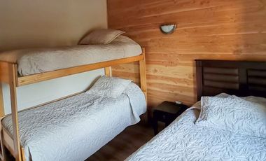 arriendo casa con tinaja y piscina 10 personas