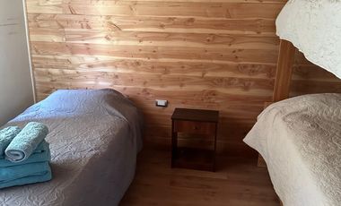 arriendo casa con tinaja y piscina 10 personas