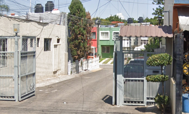 VENTA DE CASA EN JARDINES DEL SAUZ GUADALAJARA