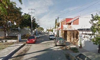 HERMOSA CASA EN VENTA DE RECUPERACION BANCARIA EN CHUBURNÁ, MÉRIDA, YUCATÁN.