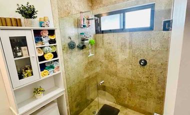 Se vende Hermosa Casa con Terraza Techada