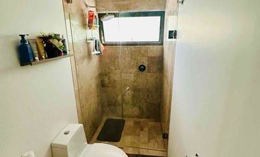 Se vende Hermosa Casa con Terraza Techada
