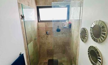 Se vende Hermosa Casa con Terraza Techada