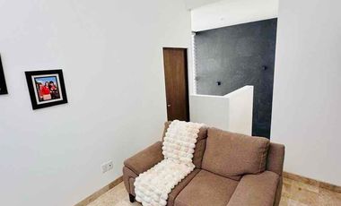 Se vende Hermosa Casa con Terraza Techada
