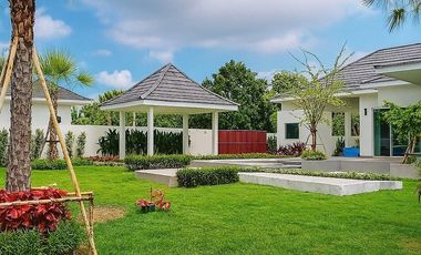 Brand-New Luxury Style Villa 4 Bedrooms At Soi 88 For Sale