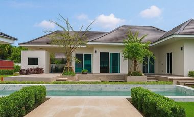 Brand-New Luxury Style Villa 4 Bedrooms At Soi 88 For Sale