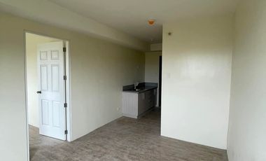 Pag ibig Financing Condo Unit For Sale in Berkeley Suites, South Forbes