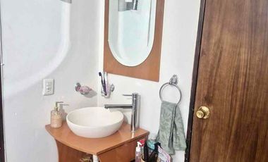 CASA EN COTO EN VILLAS DE LA TIJERA, EN EXCELENTE ESTADO DE CONSERVACIÓN, POR CAMINO REAL A COLIMA, CERCA DE COSTCO