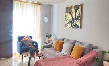 CASA EN COTO EN VILLAS DE LA TIJERA, EN EXCELENTE ESTADO DE CONSERVACIÓN, POR CAMINO REAL A COLIMA, CERCA DE COSTCO