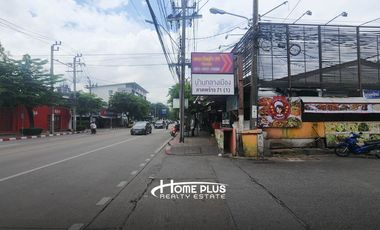 บ้านกลางเมือง ลาดพร้าว71 หลังริม (Baan Klang Muang) ซอยนาคนิวาส4