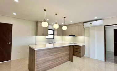 Modern 5 Bedroom Brand New House