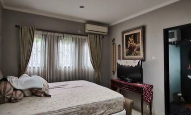 DIJUAL MURAH RUMAH HOMEY KLASIK KAWASAN PERUMAHAN EXCLUSIVE GEGERKALONG BANDUNG UTARA