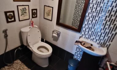 DIJUAL MURAH RUMAH HOMEY KLASIK KAWASAN PERUMAHAN EXCLUSIVE GEGERKALONG BANDUNG UTARA
