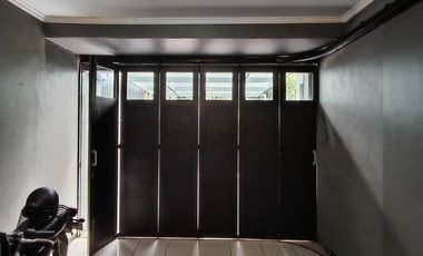DIJUAL MURAH RUMAH HOMEY KLASIK KAWASAN PERUMAHAN EXCLUSIVE GEGERKALONG BANDUNG UTARA
