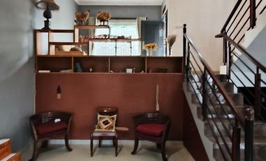 DIJUAL MURAH RUMAH HOMEY KLASIK KAWASAN PERUMAHAN EXCLUSIVE GEGERKALONG BANDUNG UTARA