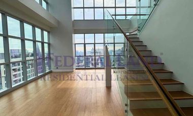 3 Bedroom Penthouse For Rent  The Seasons Residences above Mitsukoshi Mall BGC