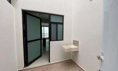 RENTA DE CASA EN CATARA RESIDENCIAL CERCA DE ZONA INDUSTRIAL SLP