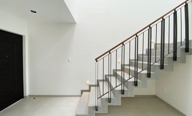 RENTA DE CASA EN CATARA RESIDENCIAL CERCA DE ZONA INDUSTRIAL SLP