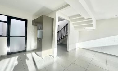 RENTA DE CASA EN CATARA RESIDENCIAL CERCA DE ZONA INDUSTRIAL SLP