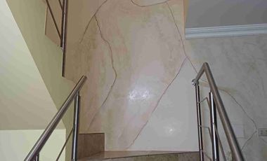 Vendo hermosa casa en Vila club, amplia con piscina 5 dormitorios 6 baños
