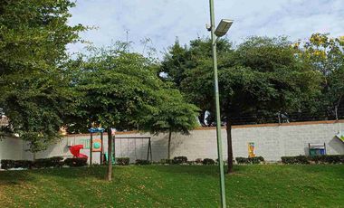 Vendo hermosa casa en Vila club, amplia con piscina 5 dormitorios 6 baños