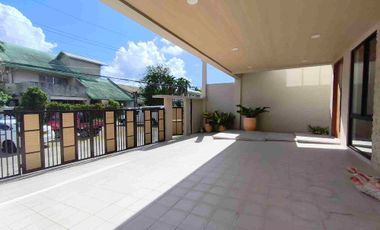 4 Bedrooms Modern House and lot with pool in Banilad Cebu Ph