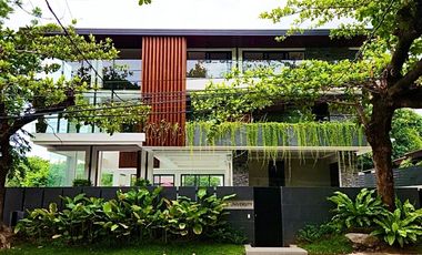 House and Lot in Ayala Alabang Village, Muntinlupa For Sale