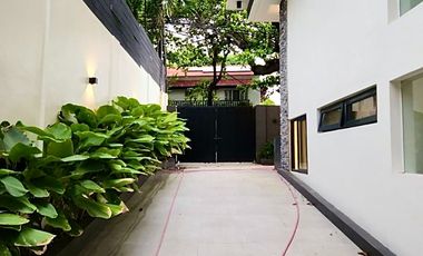 House and Lot in Ayala Alabang Village, Muntinlupa For Sale