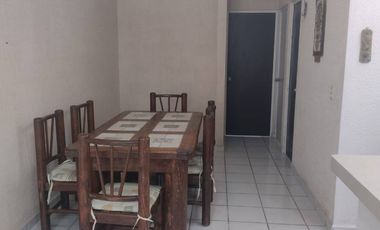 SE VENDE CASA CON ALBERCA, EN VILLAS LA PLAYA EN PUERTO MORELOS.