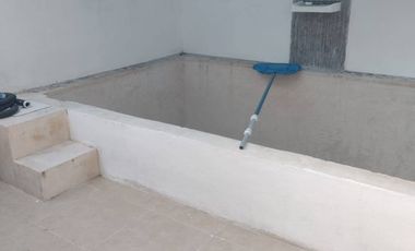 SE VENDE CASA CON ALBERCA, EN VILLAS LA PLAYA EN PUERTO MORELOS.