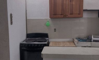 SE VENDE CASA CON ALBERCA, EN VILLAS LA PLAYA EN PUERTO MORELOS.