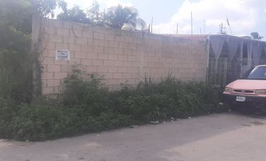 SE RENTA TERRENO EN ESQUINA DE 160m (8X20)