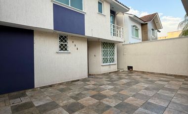 𝐂𝐀𝐒𝐀 𝐄𝐍 𝐕𝐄𝐍𝐓𝐀 𝐄𝐍 𝐑𝐄𝐒𝐈𝐃𝐄𝐍𝐂𝐈𝐀𝐋 𝐒𝐀𝐍 𝐉𝐎𝐒É 𝐃𝐄 𝐋𝐀 𝐇𝐔𝐄𝐑𝐓𝐀 (Atrás de Waltmart)