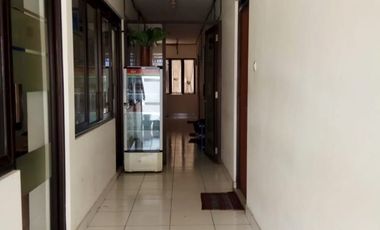 KOSAN AKTIF DIJUAL 3,5 LANTAI LOKASI STRATEGIS DEKAT ALUN-ALUN BANDUNG