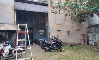 KOSAN AKTIF DIJUAL 3,5 LANTAI LOKASI STRATEGIS DEKAT ALUN-ALUN BANDUNG