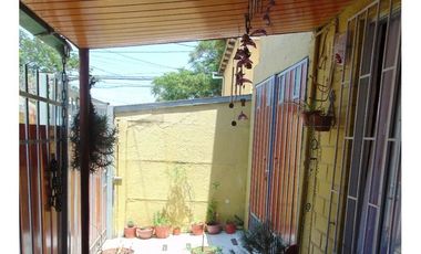 Casa de 2 Pisos con Ampliaciones Regularizadas – 3D / 2B – A Minutos del Metro Plaza Puente Alto