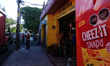 LOCAL COMENCIAL EN VENTA EN LAS PLAZAS