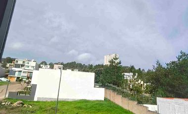 Venta de Casas de tres recámaras en Fraccionamiento con acceso controlado 24/7  en Altozano a cinco minutos de plaza paseo Altozano en Morelia Michoacán.