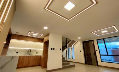 Casa en venta Amable María Loja Ecuador