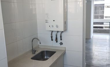 Sector Poniente, antiguo, c/gastos común incluido., 2 D, 1 B, Esta., soleado