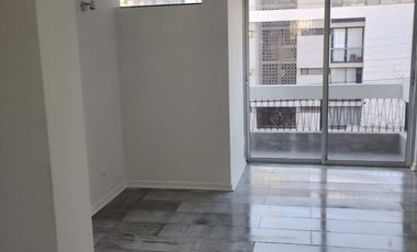 Sector Poniente, antiguo, c/gastos común incluido., 2 D, 1 B, Esta., soleado
