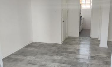 Sector Poniente, antiguo, c/gastos común incluido., 2 D, 1 B, Esta., soleado