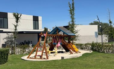 RENTA DE CASA ENLOMAS DE CAMPANARIO QUERÉTARO