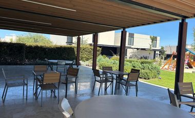 RENTA DE CASA ENLOMAS DE CAMPANARIO QUERÉTARO